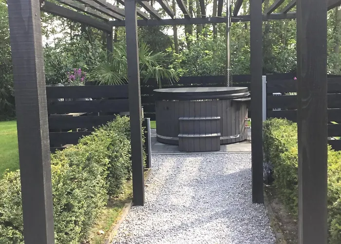 Dersum Diamond Ferienwohnung&Bed&Breakfast